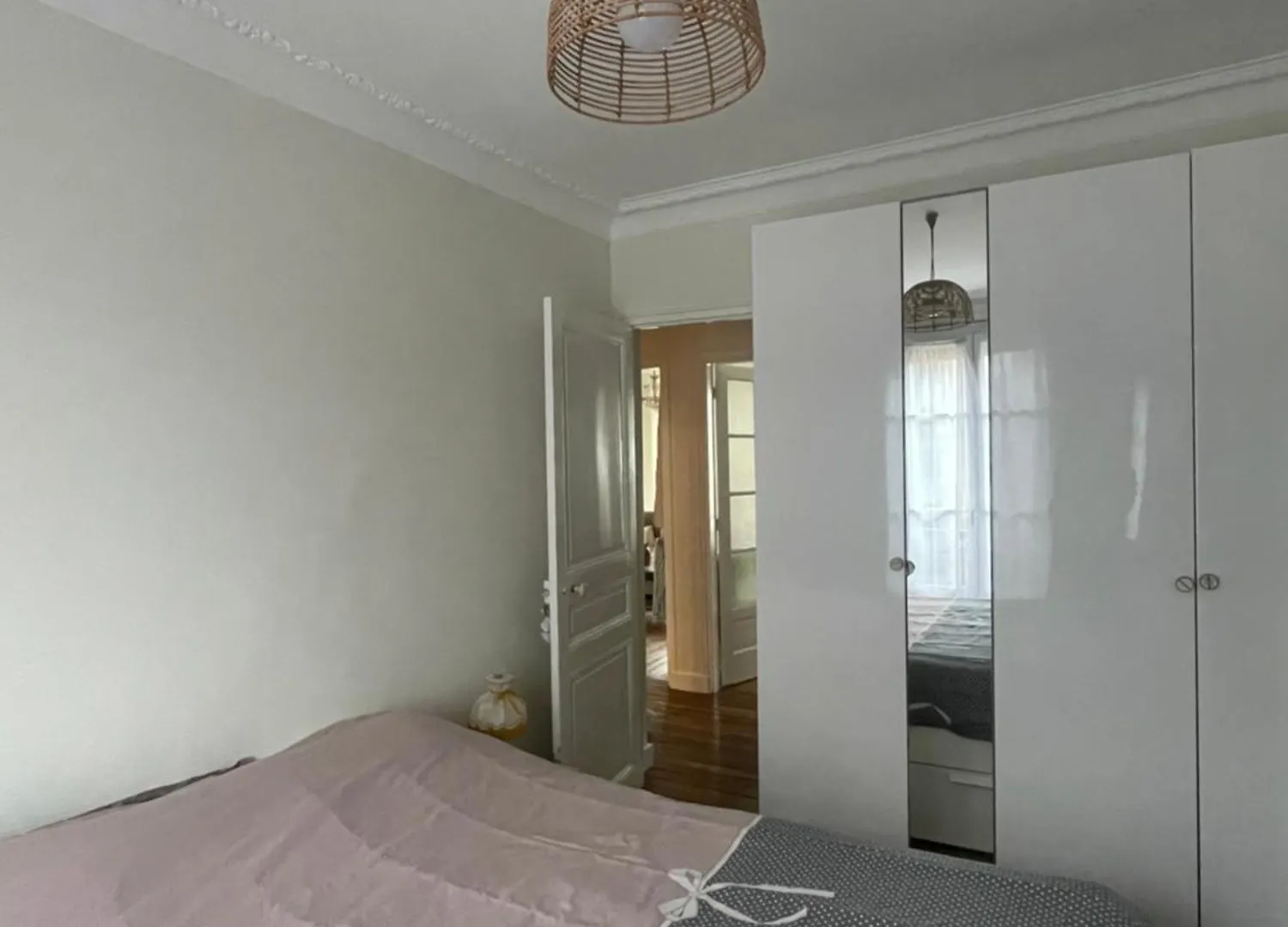 Parisien Apartment